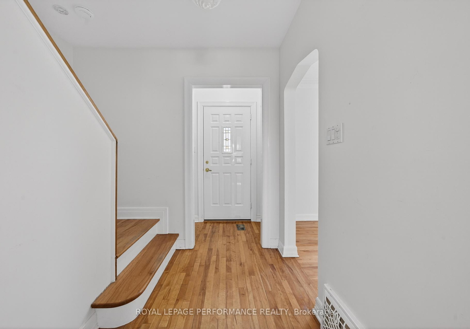 318-duncairn-avenue-ottawa-ontario-x13065466