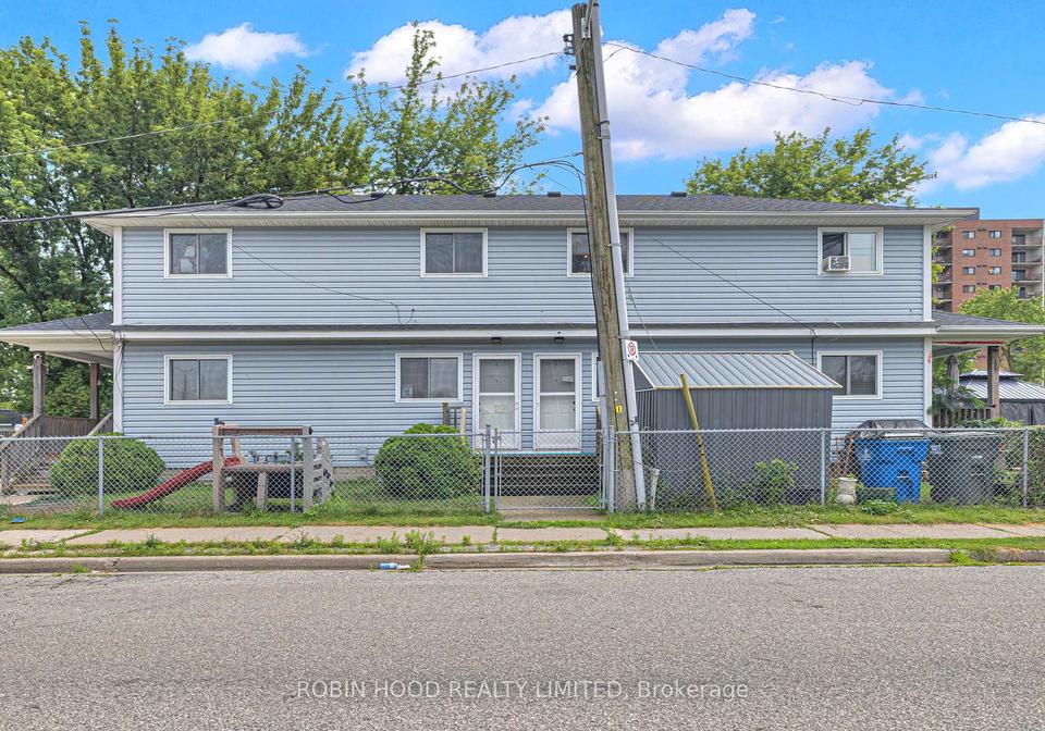 406-glengarry-avenue-windsor-ontario-x13065610