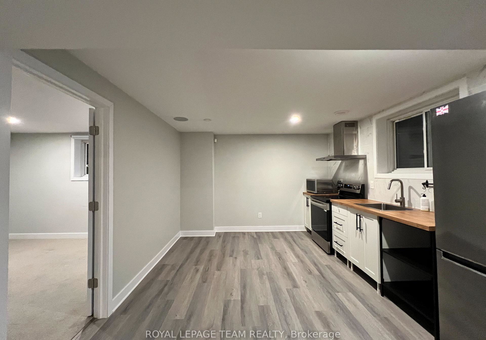 33-thunderbolt-street-kanata-ontario-x13065818