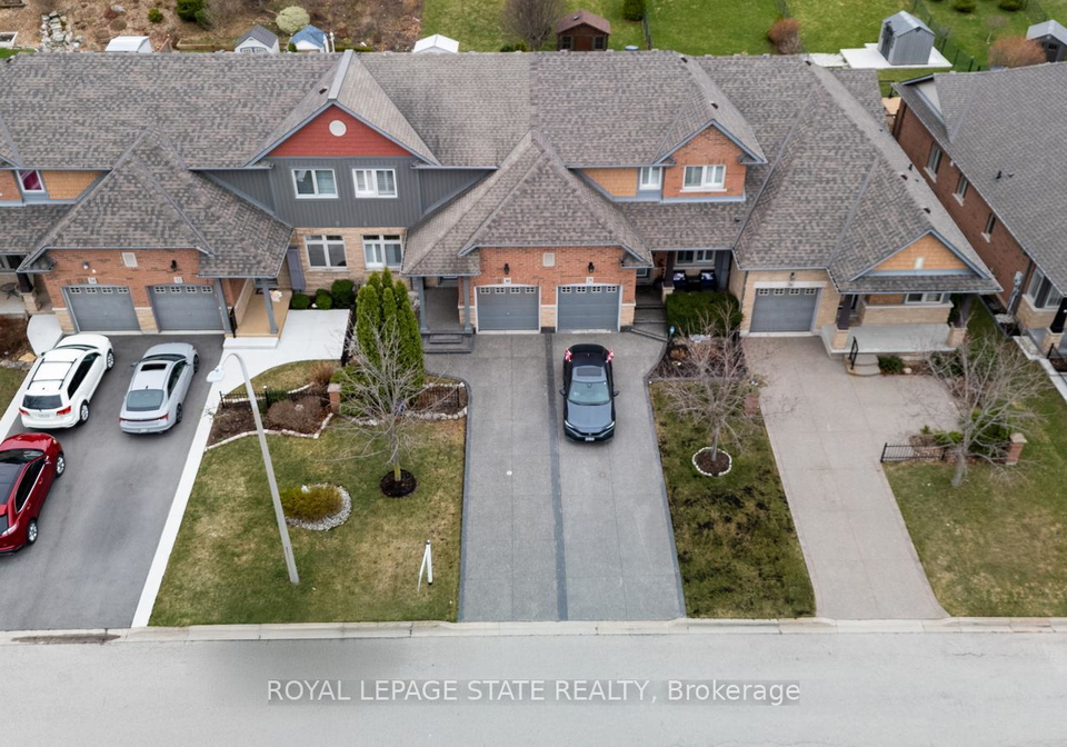 30-conrad-place-grimsby-ontario-x13066078