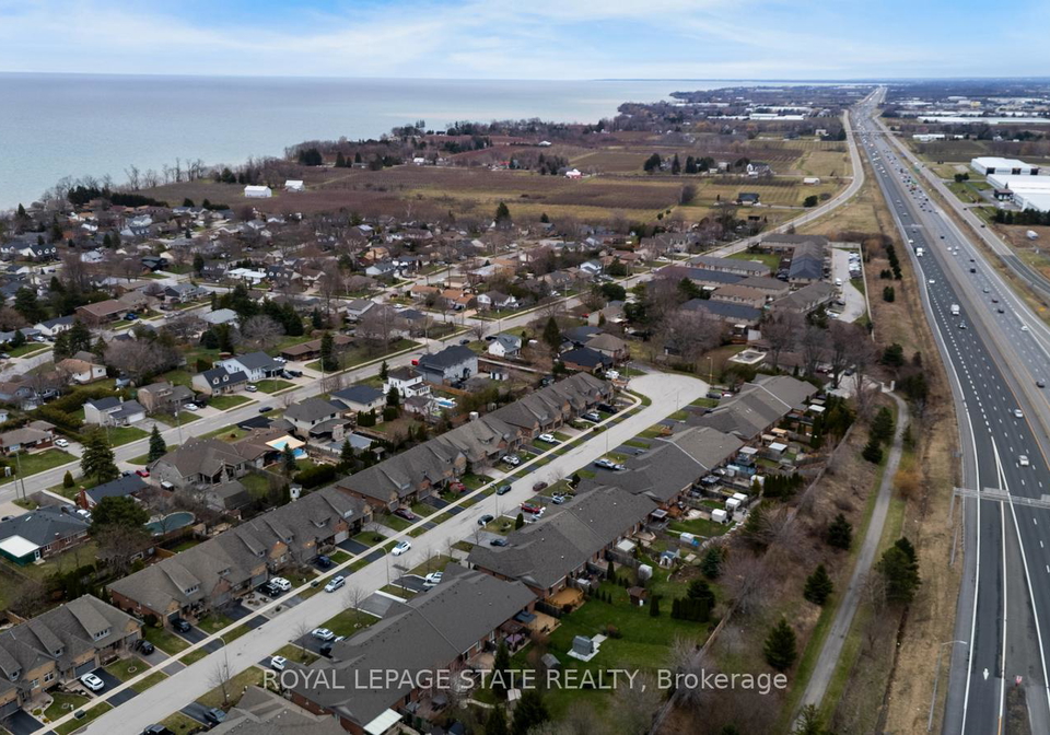 30-conrad-place-grimsby-ontario-x13066078