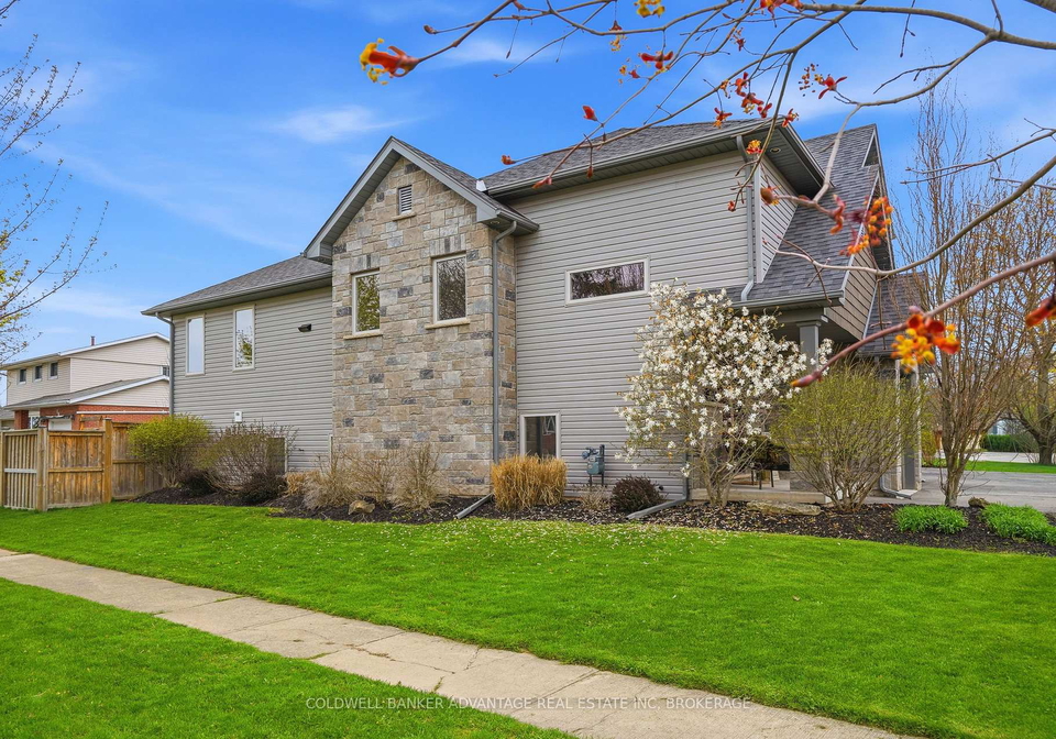 3-ascot-court-welland-ontario-x13066110