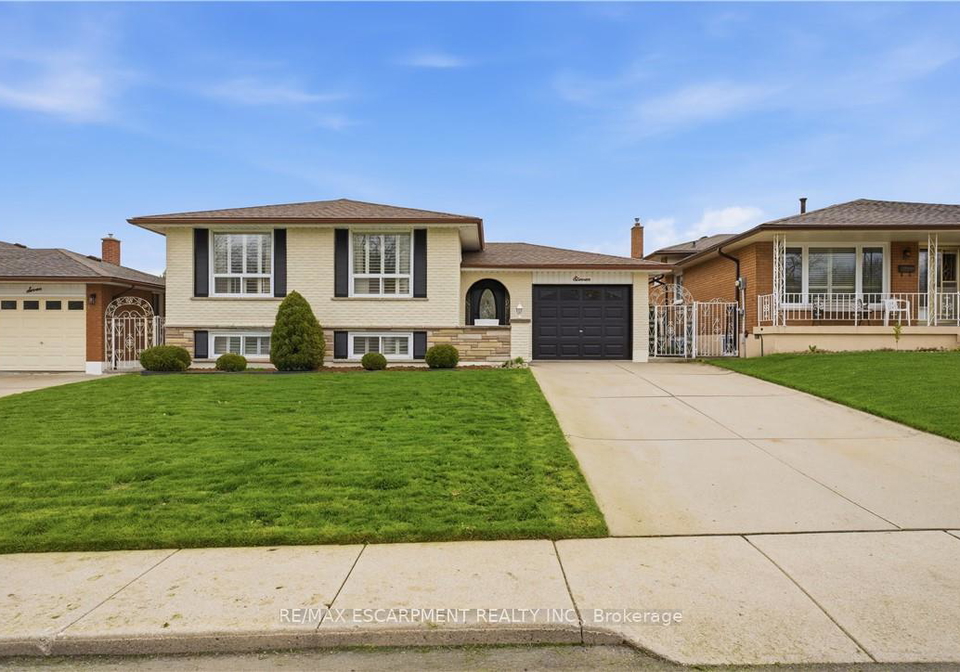 11-marcella-crescent-hamilton-ontario-x13066130