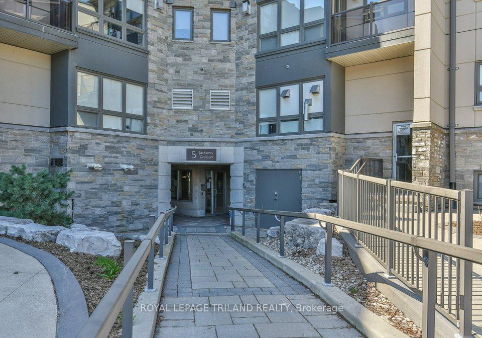 5-jacksway-crescent-london-north-ontario-x13066182