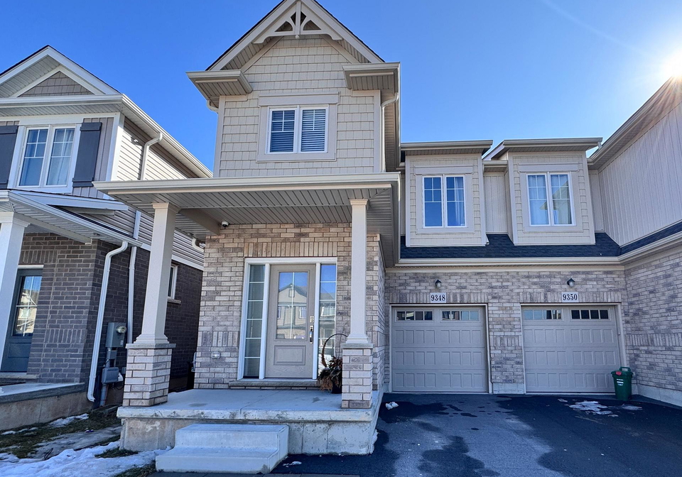 9348-white-oak-avenue-niagara-falls-ontario-x13066236