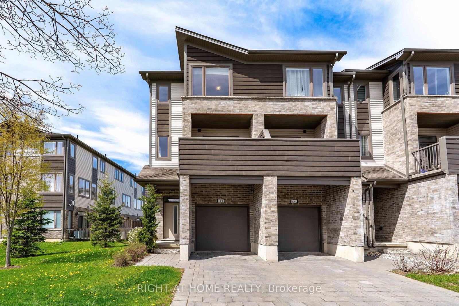 2060-meadowgate-boulevard-london-south-ontario-x13066402