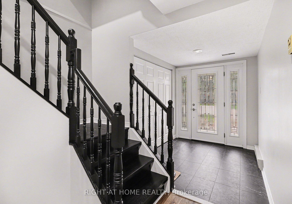 26-wrenwood-crescent-ottawa-ontario-x13066472
