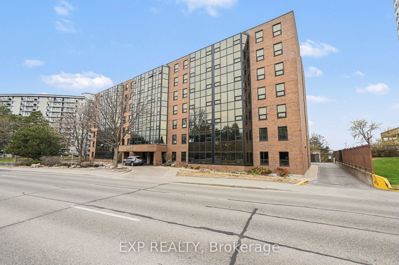 2019-carling-avenue-ottawa-ontario-x13066642