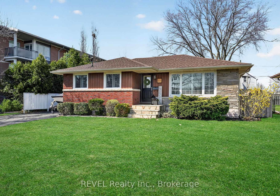 11-tamarack-street-welland-ontario-x13066654