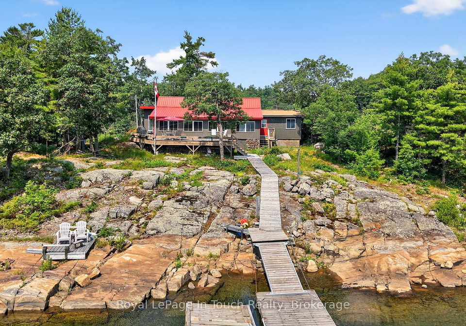 34-b320-sans-souci-island-the-archipelago-ontario-x13066700