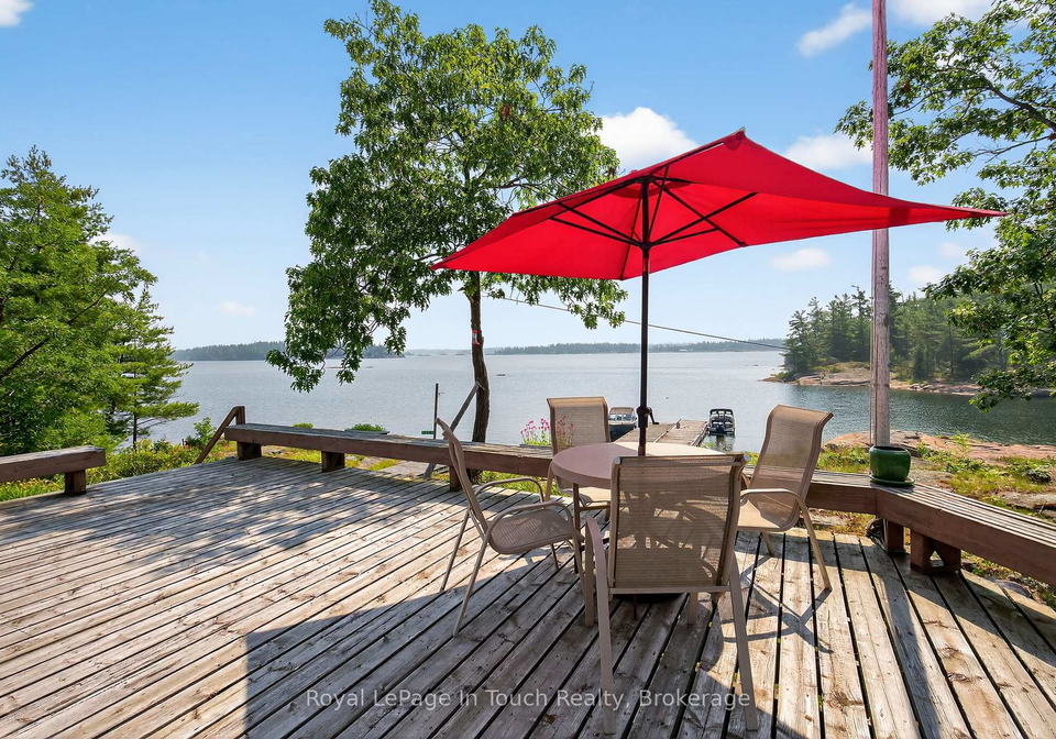 34-b320-sans-souci-island-the-archipelago-ontario-x13066700