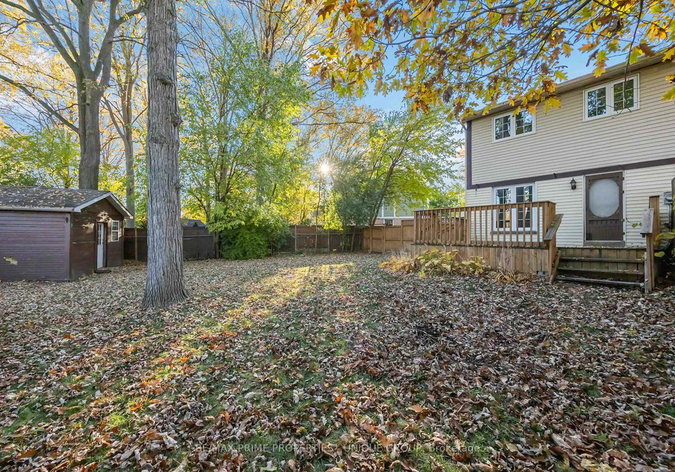124-fairview-place-sarnia-ontario-x13066744