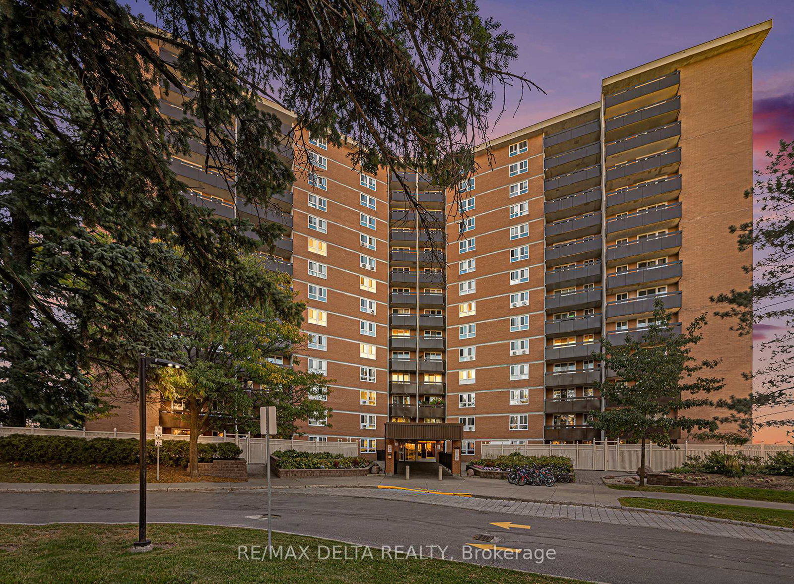 2020-jasmine-crescent-ottawa-ontario-x13066766