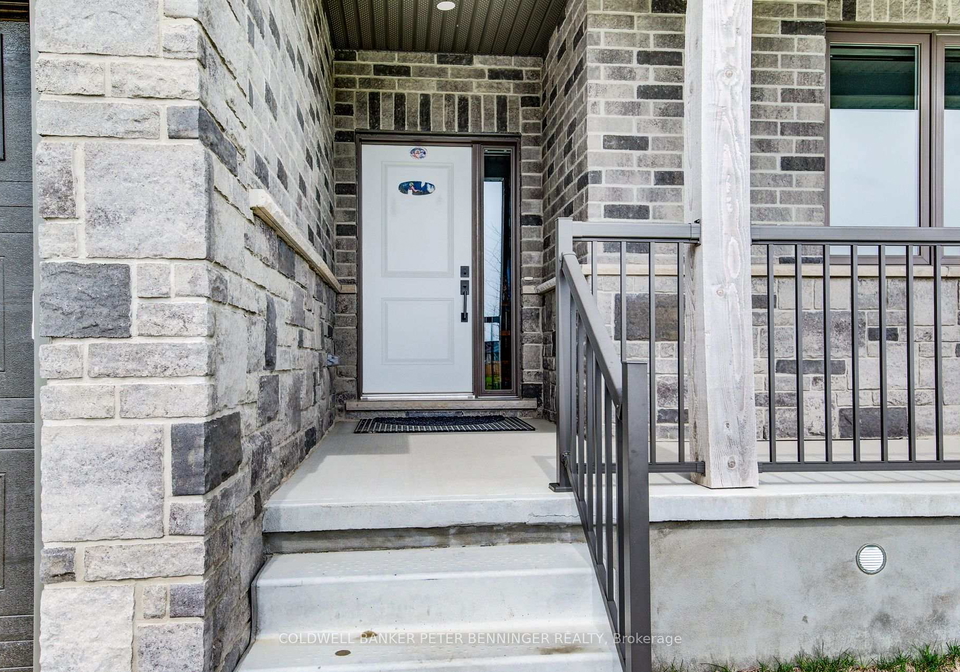 625-winchester-avenue-s-north-perth-ontario-x13066842