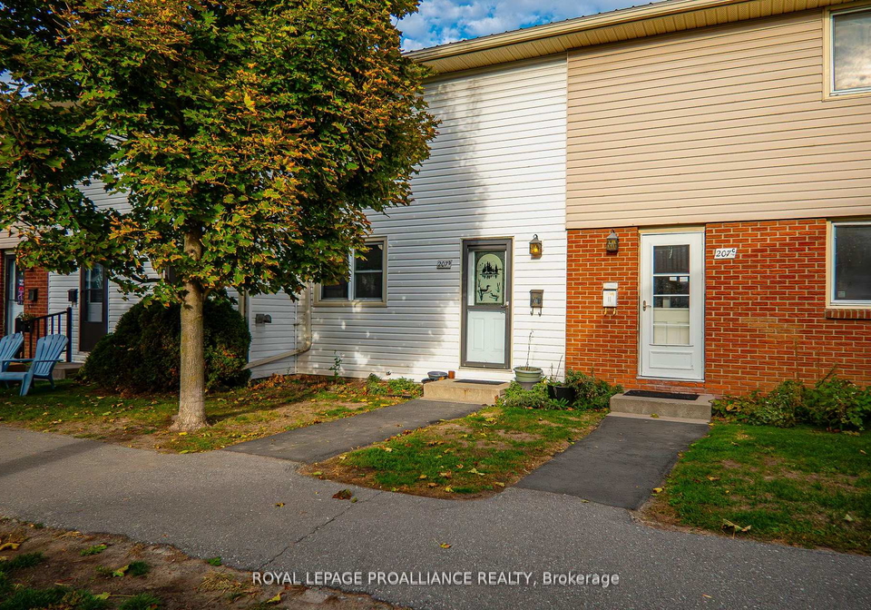 207d-north-park-street-belleville-ontario-x13066910