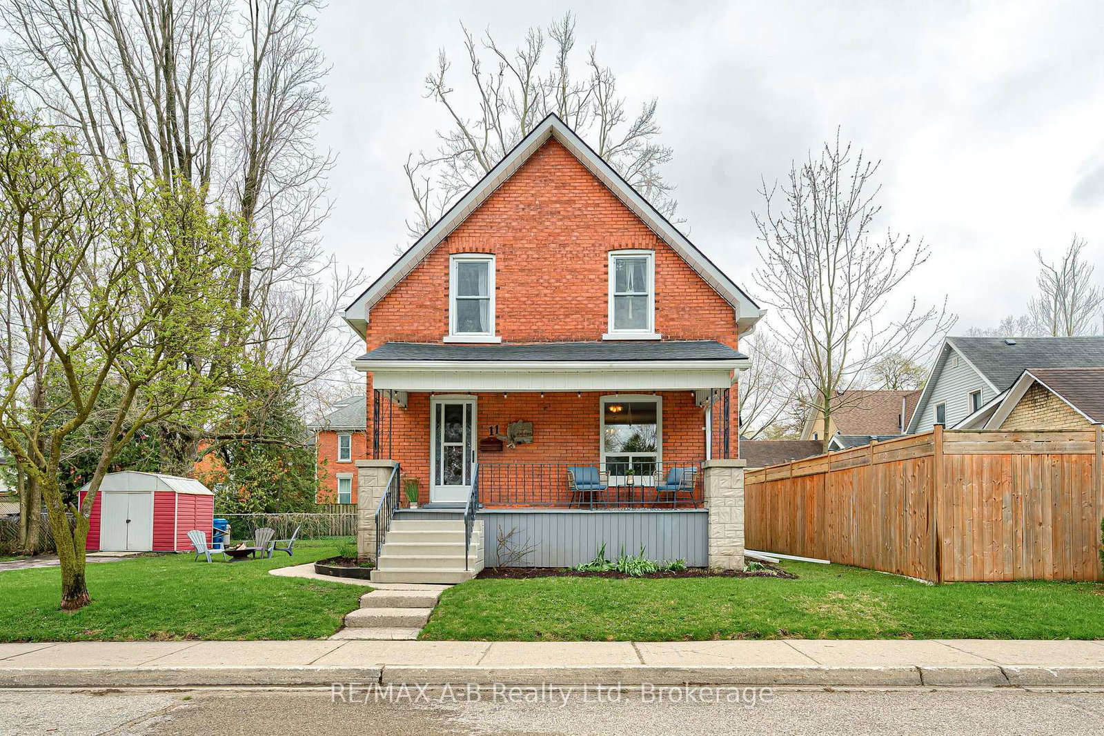 11-brant-street-stratford-ontario-x13067032