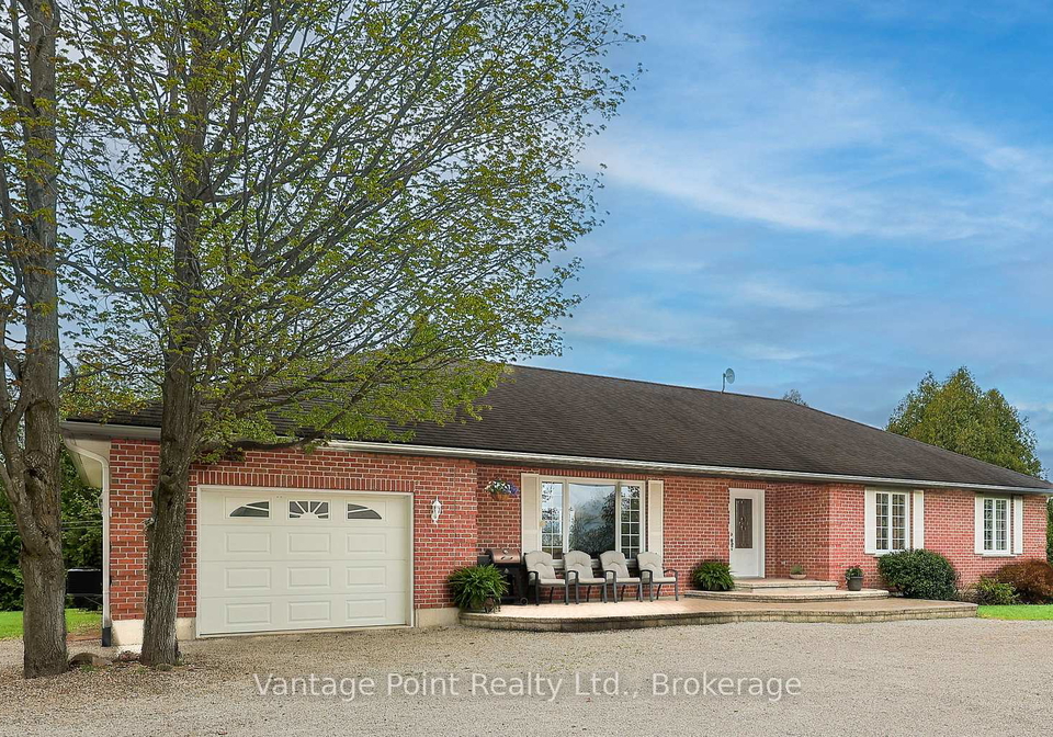 776761-10-highway-chatsworth-ontario-x13067114