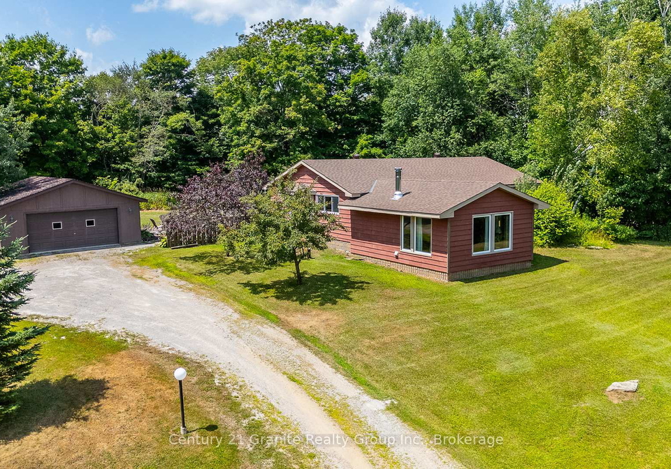 1037-kernohan-farm-trail-minden-hills-ontario-x13067132