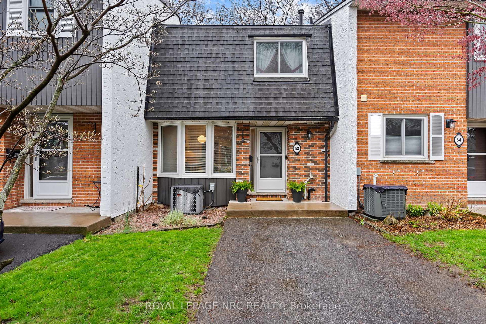 77-linwell-road-st-catharines-ontario-x13067146