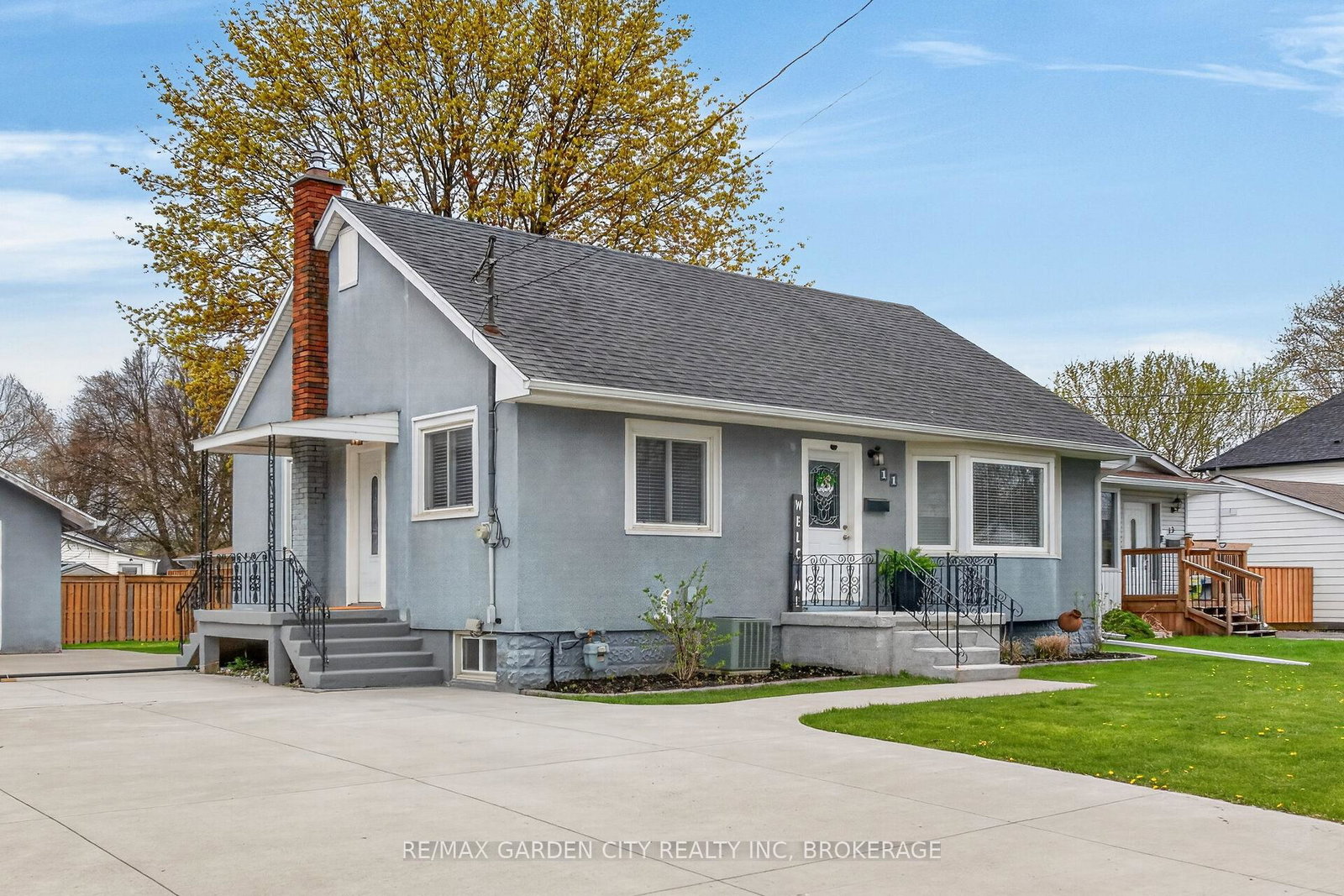 11-sharpe-avenue-welland-ontario-x13067216