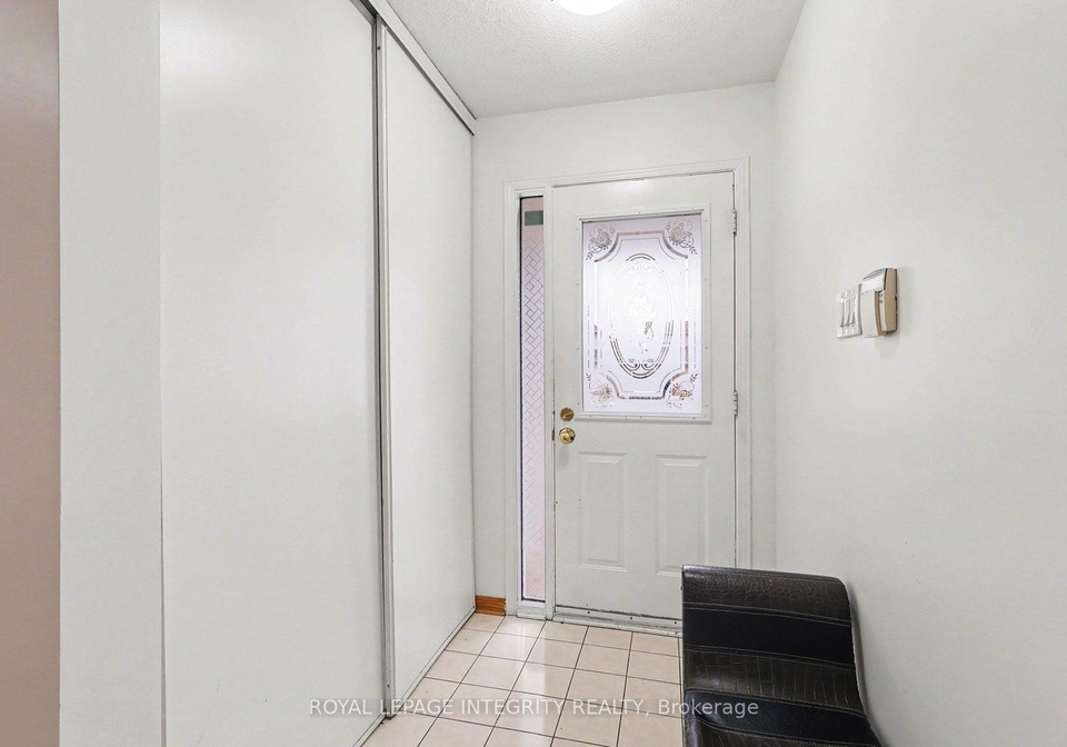 2103-gardenway-drive-ottawa-ontario-x13067354