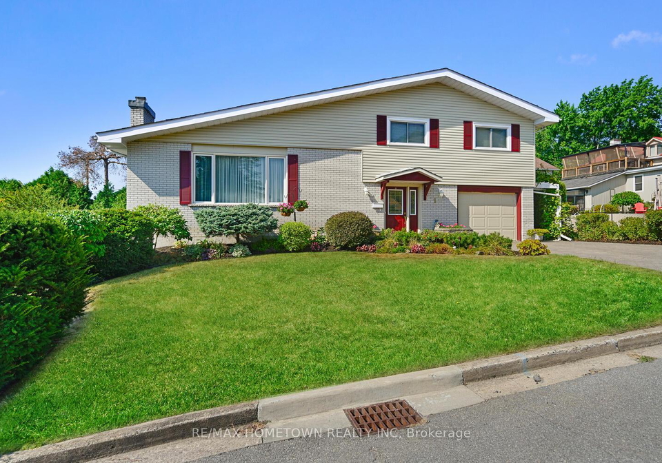 1-hardy-crescent-brockville-ontario-x13067362