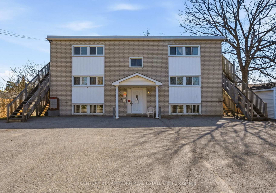 29-downes-avenue-prince-edward-county-ontario-x13067390