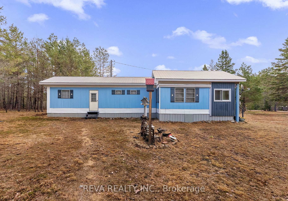 15-center-road-hastings-highlands-ontario-x13067496