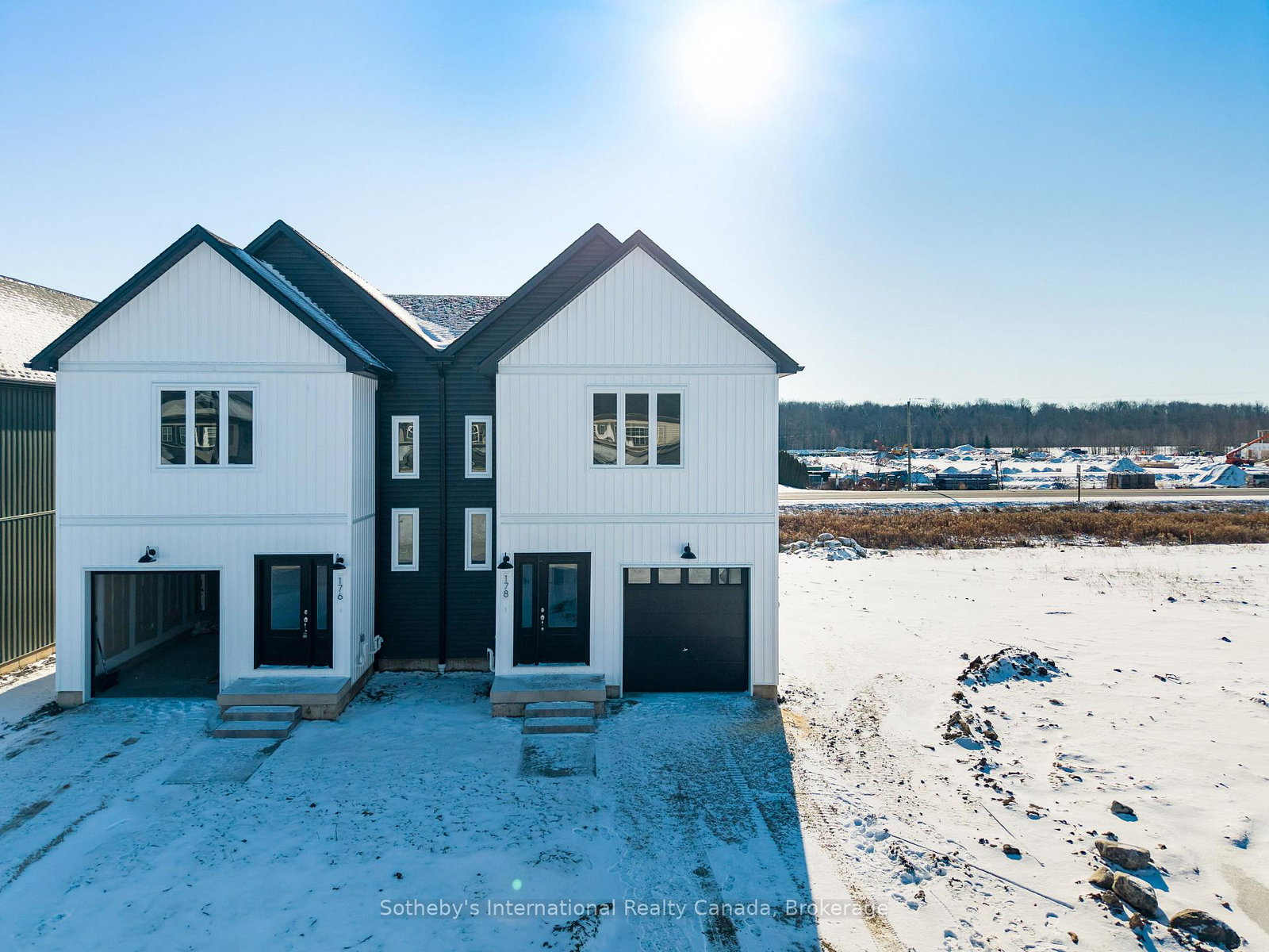 178-equality-drive-meaford-ontario-x13067518