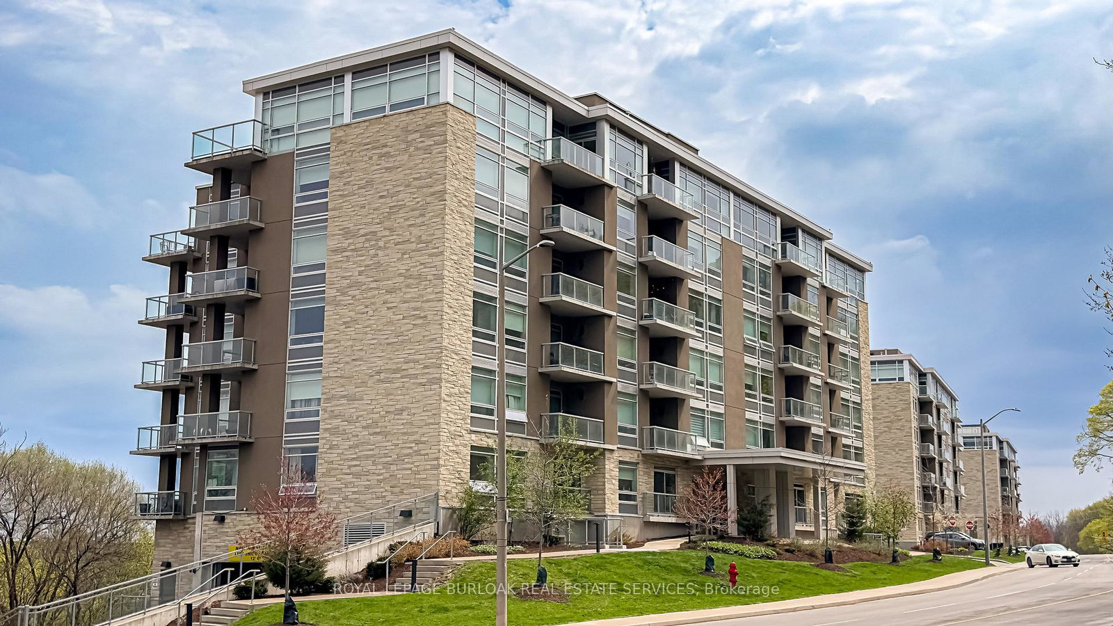455-charlton-avenue-e-hamilton-ontario-x13067650