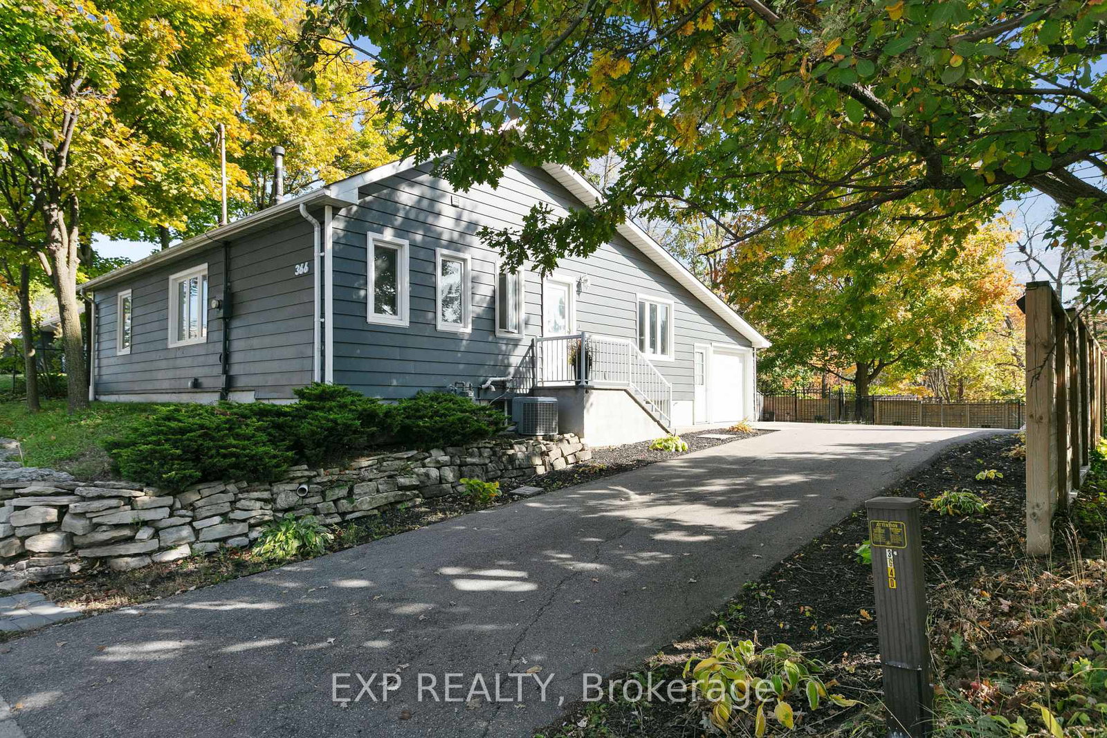 366-dundas-street-e-hamilton-ontario-x13067768