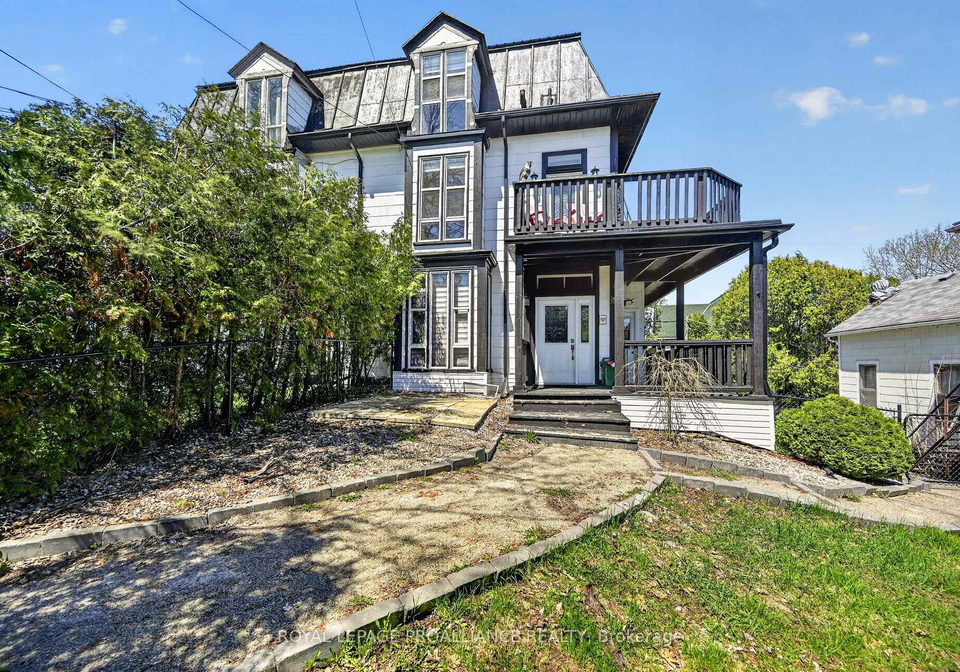 372-king-street-w-brockville-ontario-x13067992