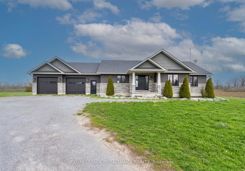 1585-casey-road-belleville-ontario-x13068068