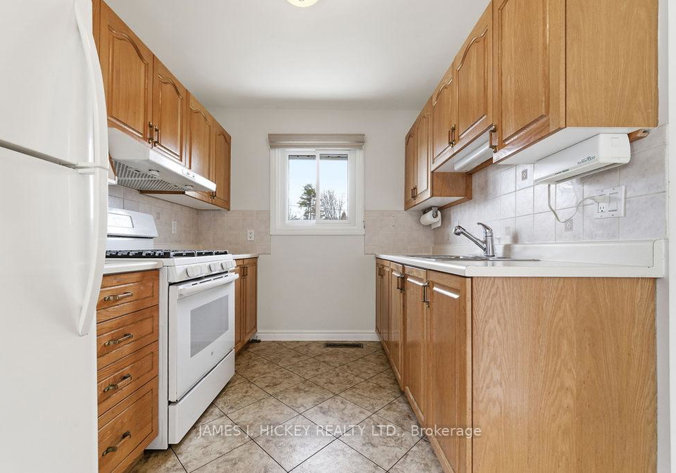 96-glendale-avenue-deep-river-ontario-x13068374