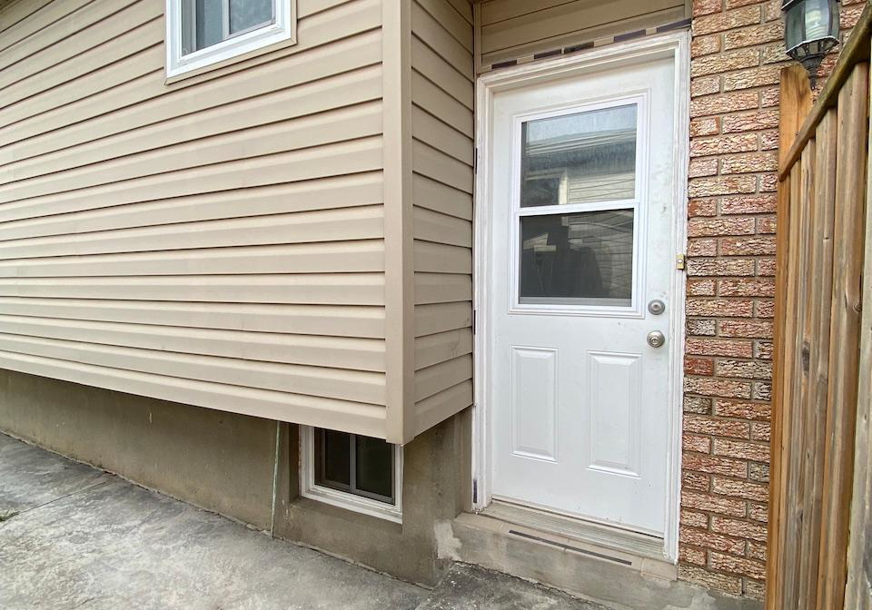19-poplar-crescent-london-south-ontario-x13068420