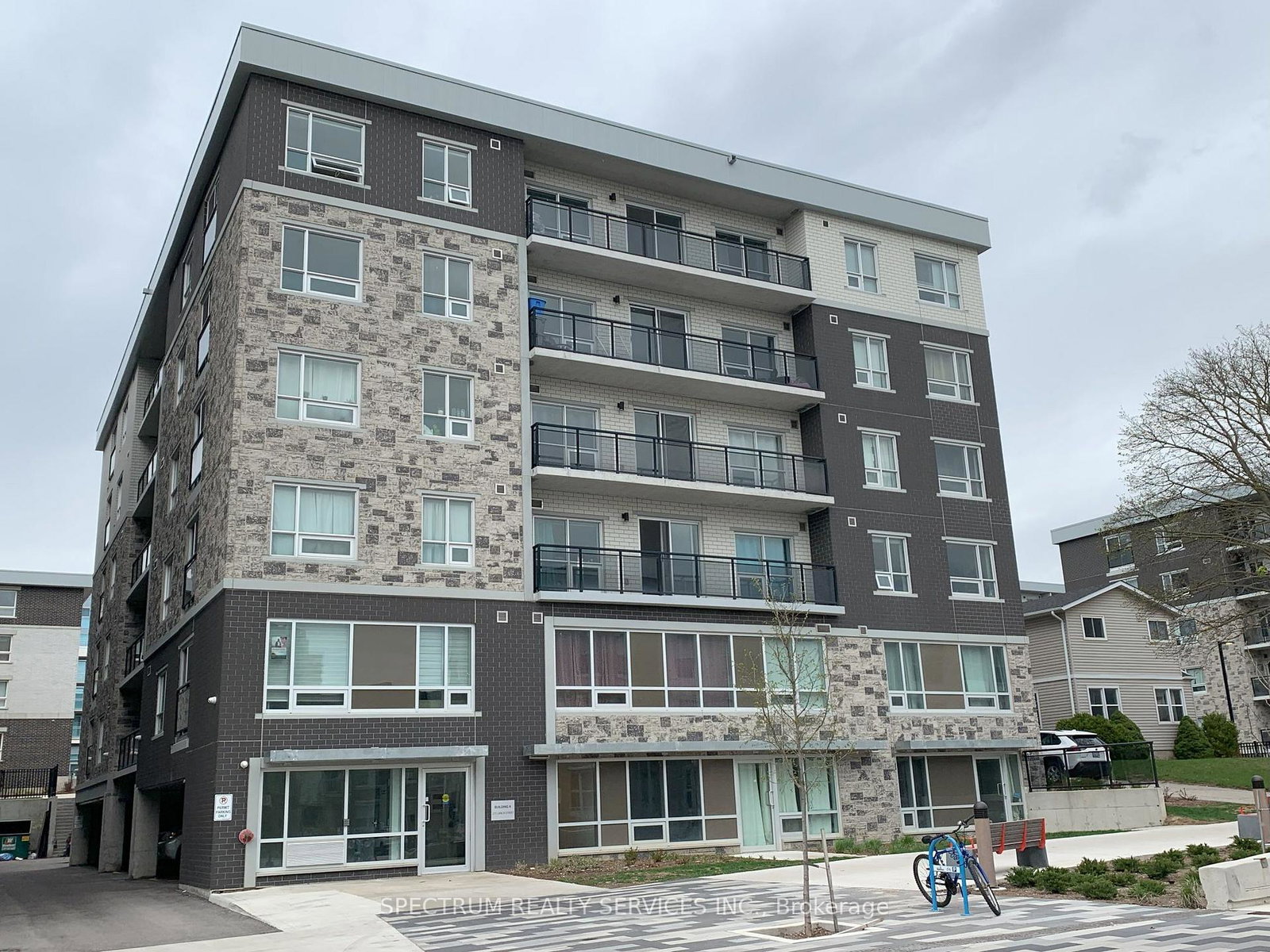 275-larch-street-waterloo-ontario-x13068658