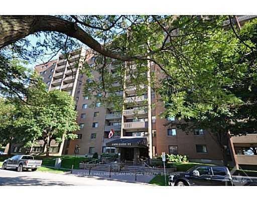1100-ambleside-drive-ottawa-ontario-x13068702