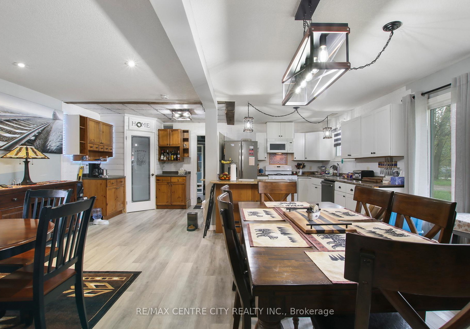 129-duchess-avenue-lucan-biddulph-ontario-x13068930