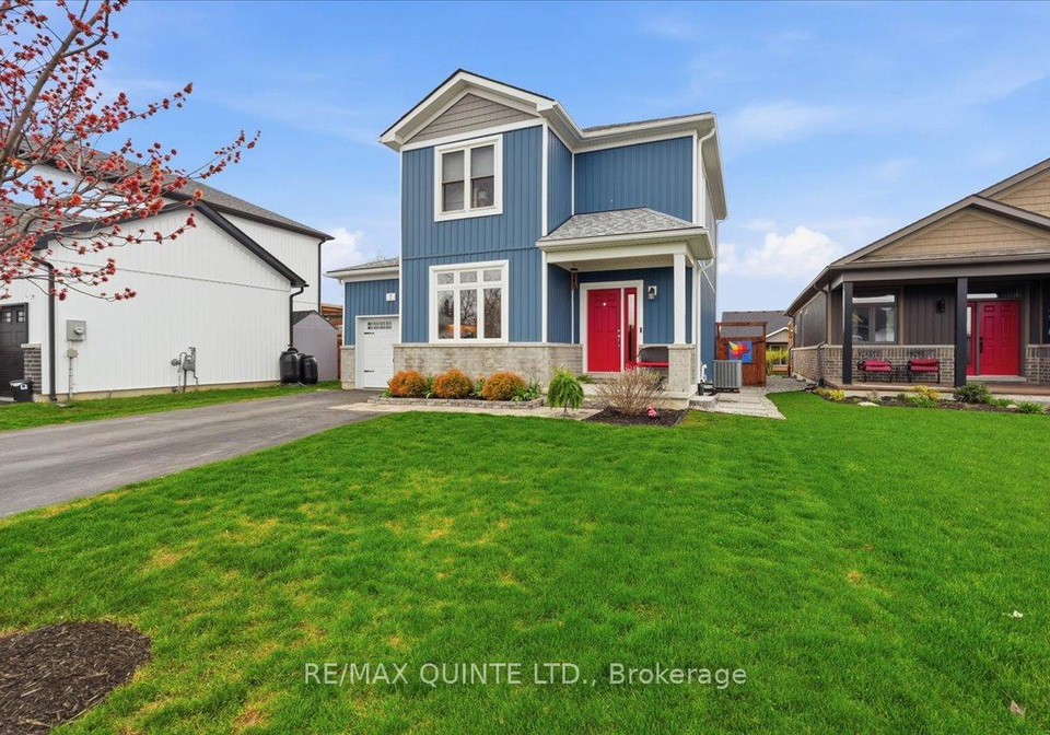 7-curtis-street-prince-edward-county-ontario-x13068950