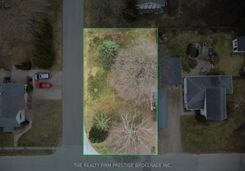 32-broadway-avenue-chatham-kent-ontario-x13068966