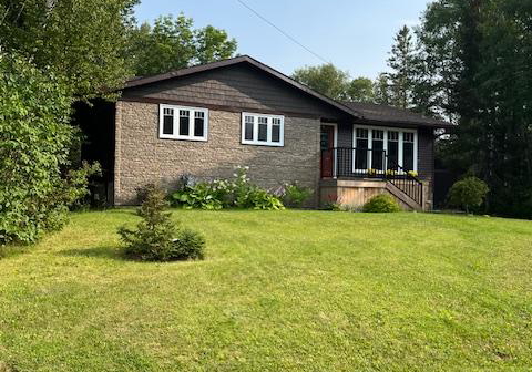 7-poplar-crescent-temagami-ontario-x13069128
