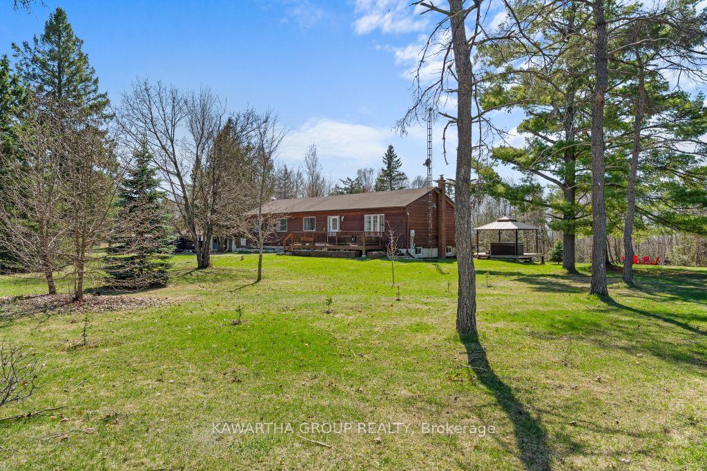 1057-base-line-road-kawartha-lakes-ontario-x13069218