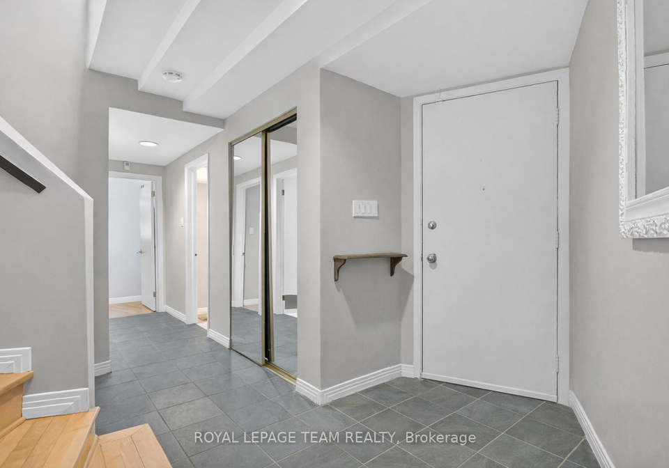10-lewis-street-ottawa-ontario-x13069308