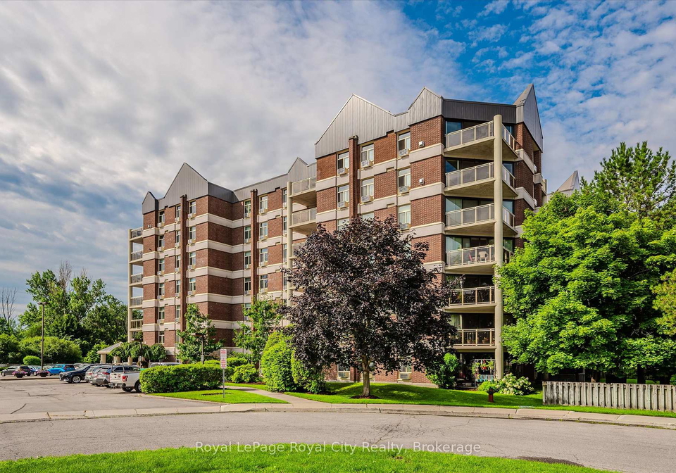 8-christopher-court-guelph-ontario-x13069378