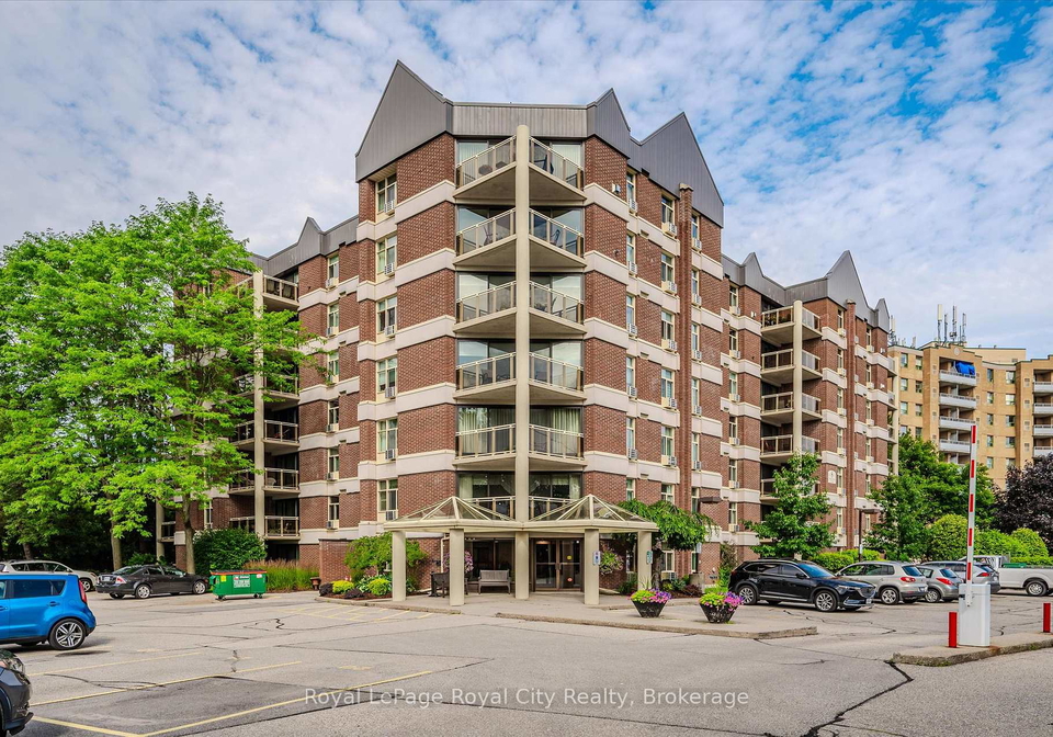 8-christopher-court-guelph-ontario-x13069378
