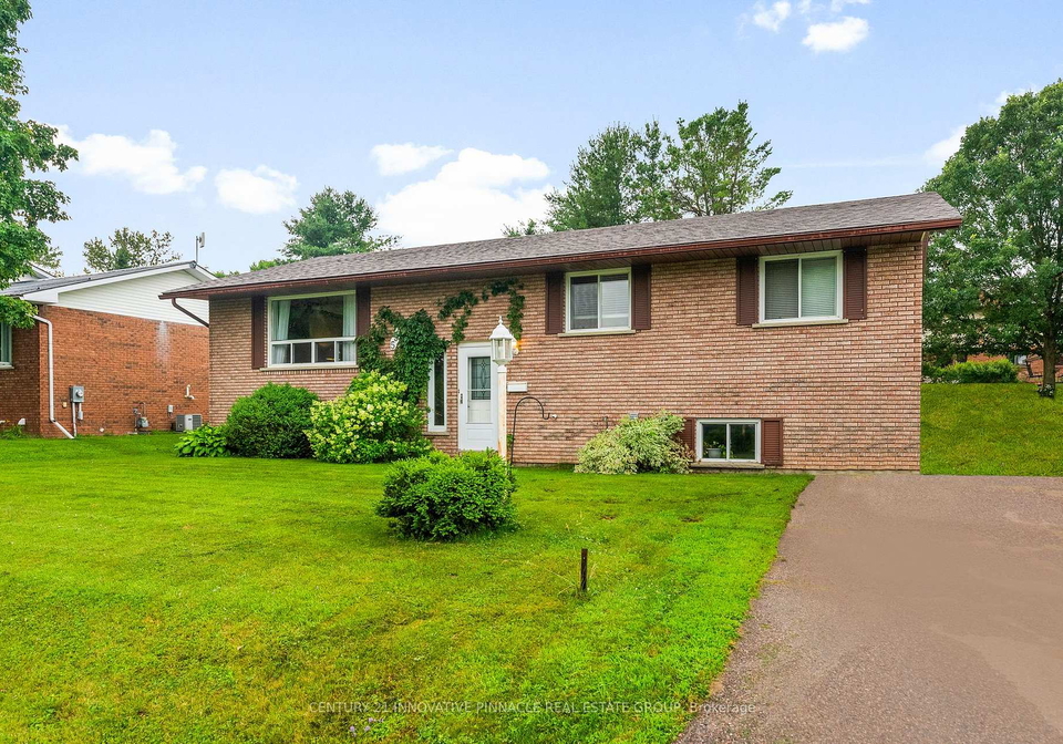 594-herbert-street-e-pembroke-ontario-x13069440