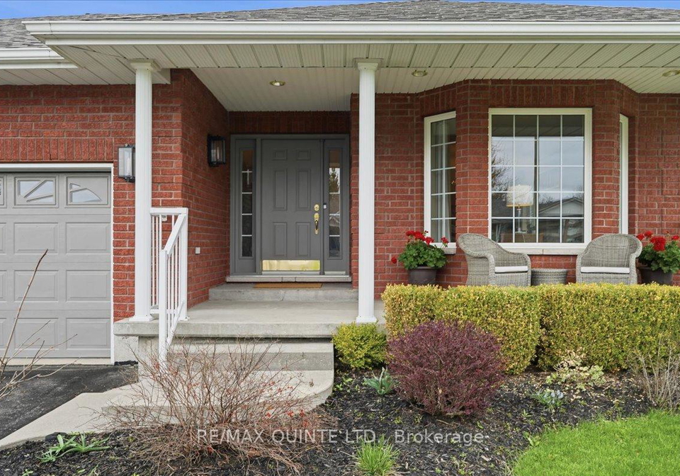 46-lake-breeze-court-prince-edward-county-ontario-x13069728