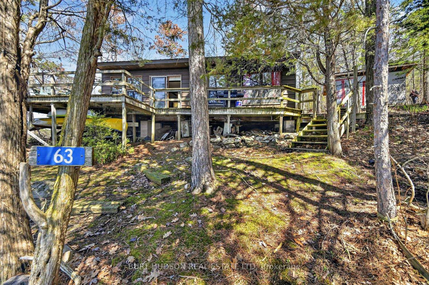 63-donaldson-bay-leeds-and-the-thousand-islands-ontario-x13069760