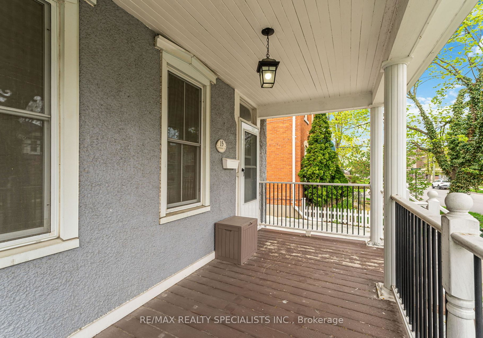 15-catherine-street-st-catharines-ontario-x13069800