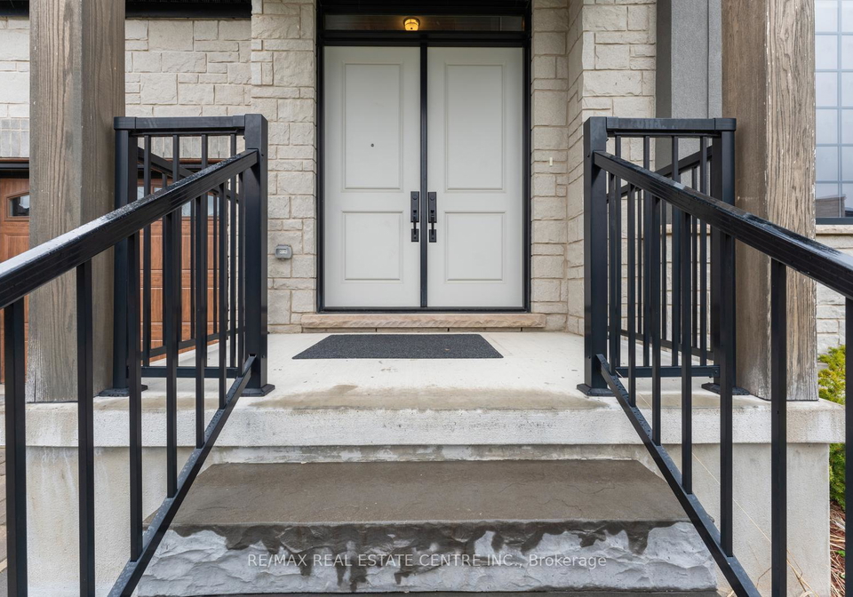 94-pondcliffe-drive-kitchener-ontario-x13069874